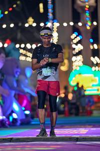 BIB: 100
                            <button type="button" onclick="openModal(24885511)" class="btn btn-primary btn-sm float-right btn-popup" data-toggle="modal" data-target=".modal-high-quality">
                        <i class="fas fa-shopping-cart"></i> Add to Cart
                    </button>
                                            <button type="button" onclick="isThisMe(24885511, true)" class="btn btn-success btn-sm float-right btn-popup btn-isme hidden" data-toggle="tooltip" data-placement="bottom" title="นี่คือรูปของคุณใช่ไหม คลิกที่นี่เพื่อเอาเข้าอัลบั้ม">
                        <i class="fas fa-plus"></i> Add to album
                    </button>
                    <button type="button" onclick="isThisMe(24885511, false)" class="btn btn-warning btn-sm float-right btn-popup btn-isnotme hidden">
                        <i class="fas fa-ban"></i> Remove from album
                    </button>